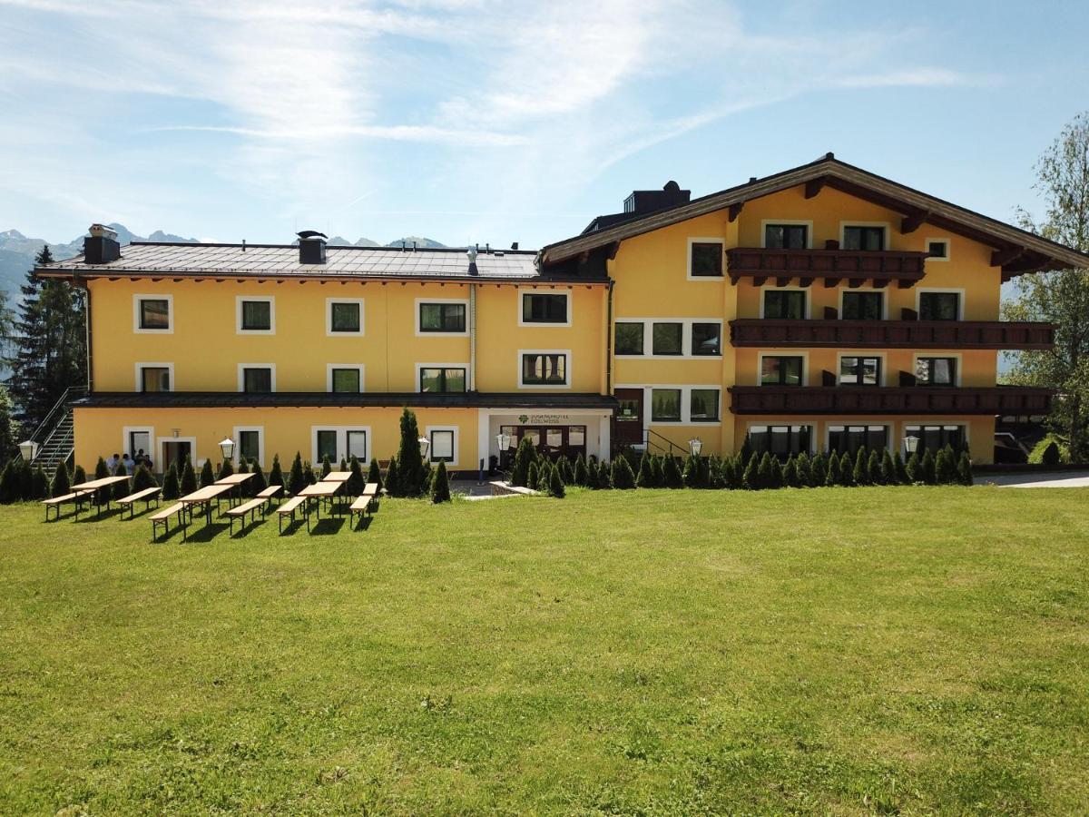 Mountain Hostel Ramsau am Dachstein Exterior photo